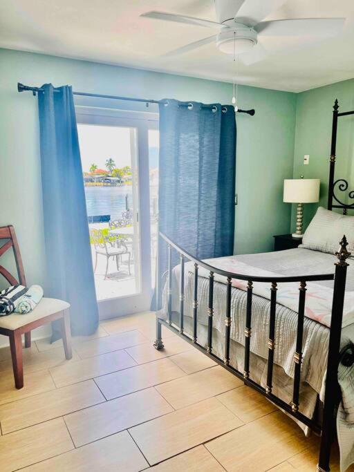 Cozy 2 Bedrooms Home By The Water Cape Coral Exterior foto
